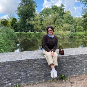 Meet your Posher, Leighton